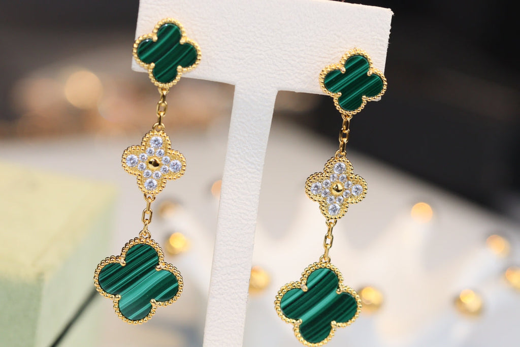 TimiCLOVER EARRINGS GOLD MALACHITE DIAMOND 3 MOTIF