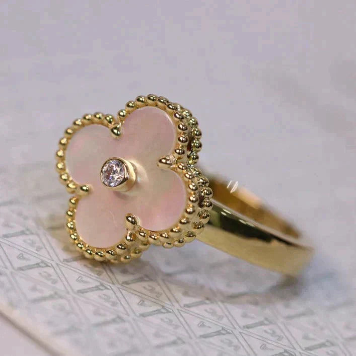 TimiCLOVER PINK MOP RING GOLD DIAMOND