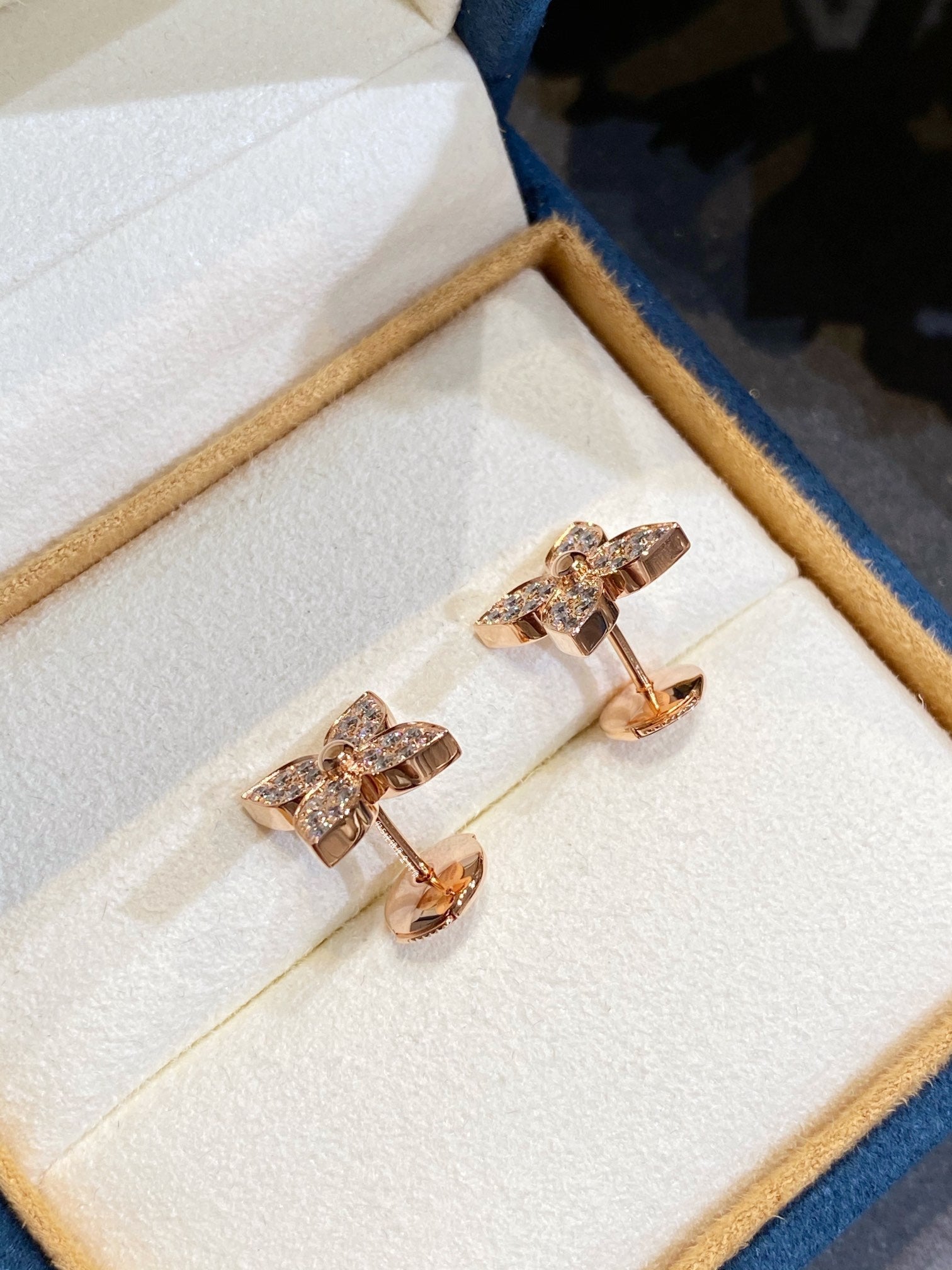TimiSTAR DIAMOND EARRINGS