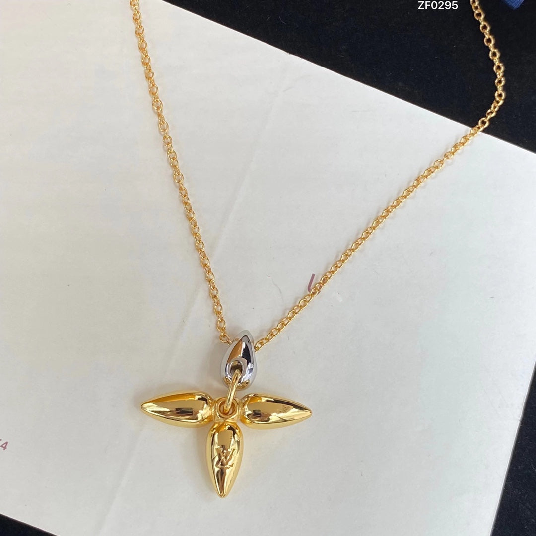 TimiLOUISETTE PEDANT GOLD NECKLACE