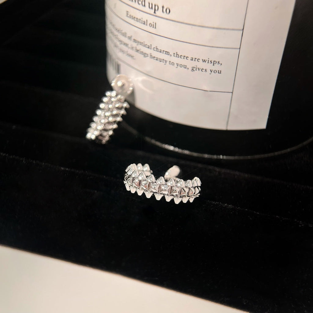 TimiCLASH EARRINGS