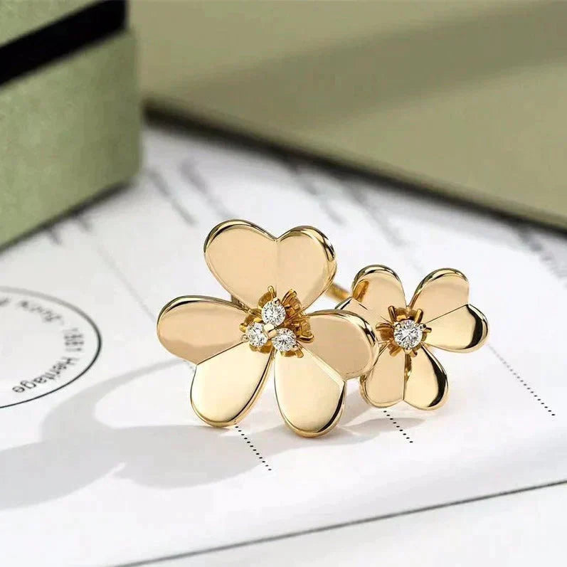 TimiCLOVER COMOS GOLD DIAMOND RING