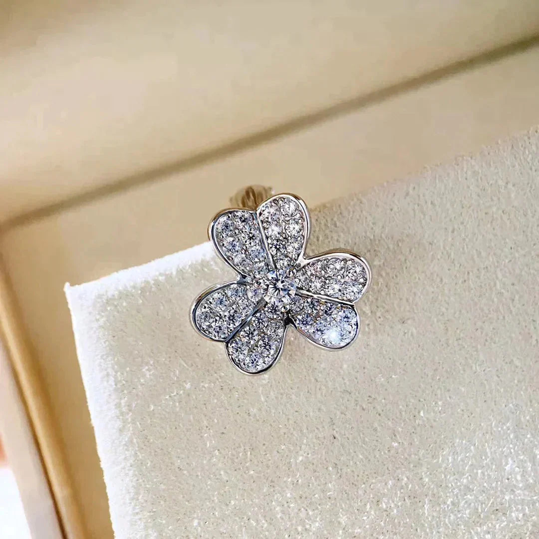 TimiCLOVER COMOS DIAMOND EARRINGS SILVER