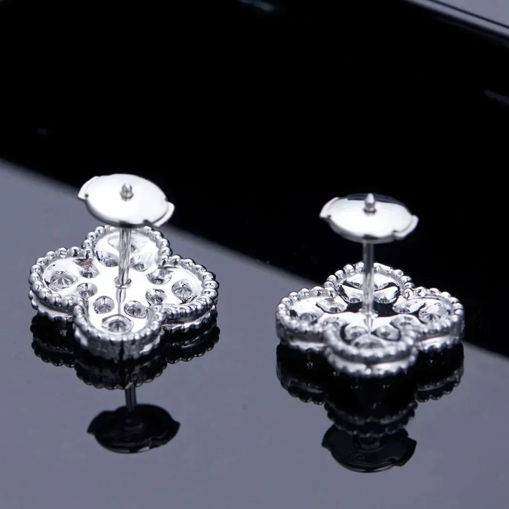 TimiCLOVER 1 MOTIFS DIAMOND STUD EARRINGS SILVER