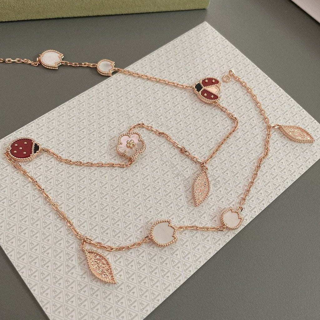 TimiLUCKY SPRING 15 MOTIFS ROSE GOLD NECKLACE