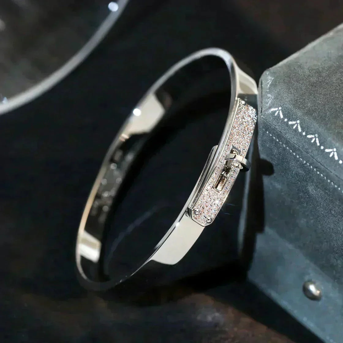 TimiKELLY SILVER DIAMOND BRACELET