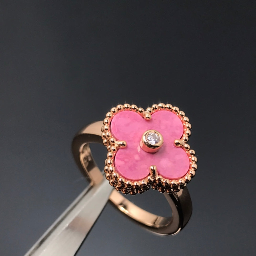 TimiCLOVER RHODONITE ROSE GOLD RING