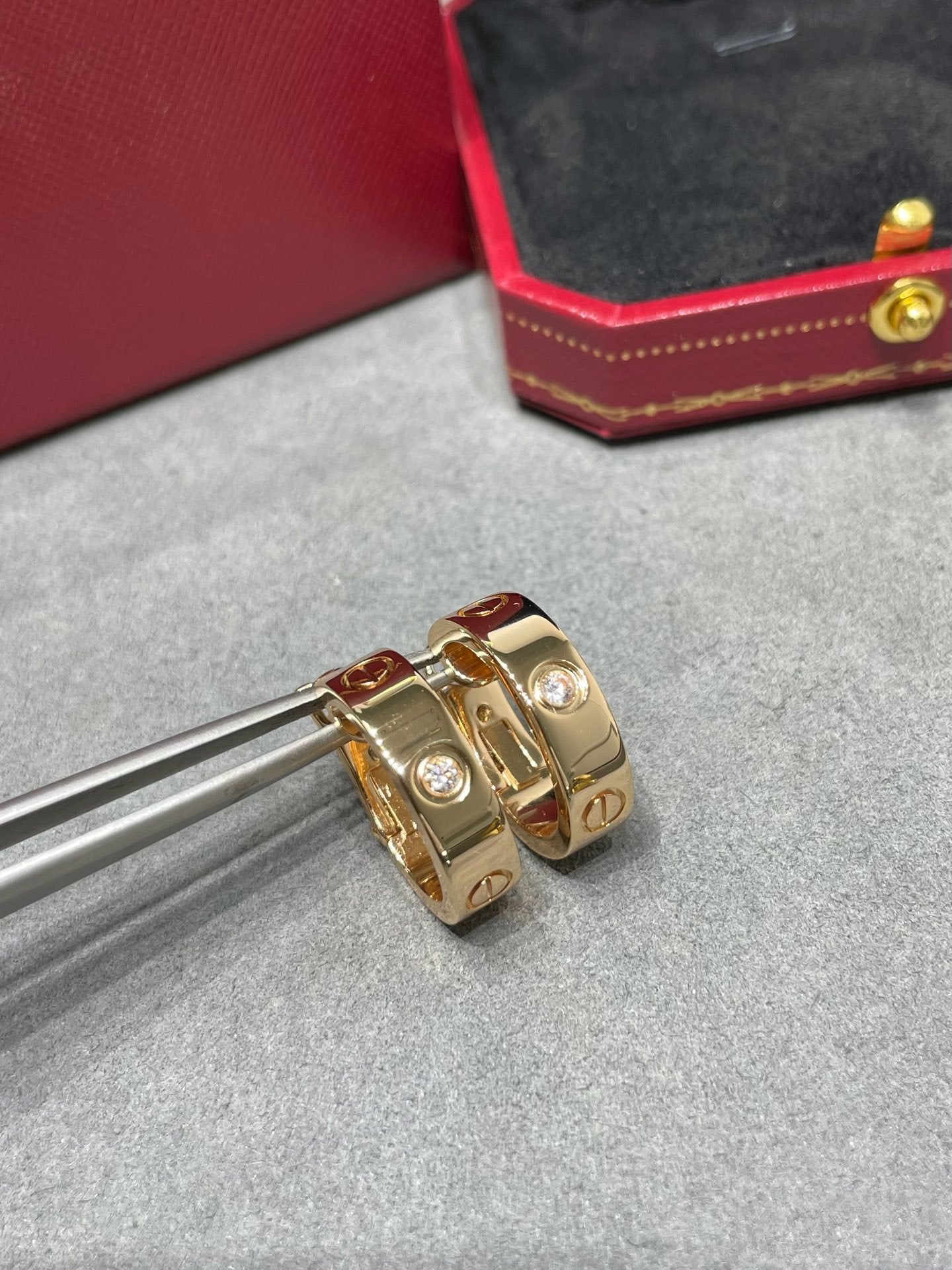 TimiLOVE 5.5MM 1 DIAMOND EARRINGS