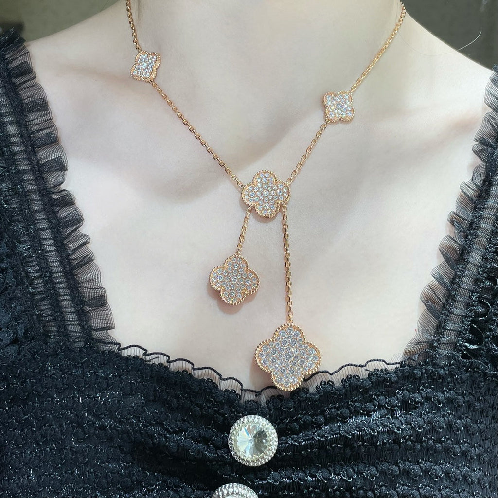 TimiCLOVER 6 MOTIF DIAMOND PAVED NECKLACE