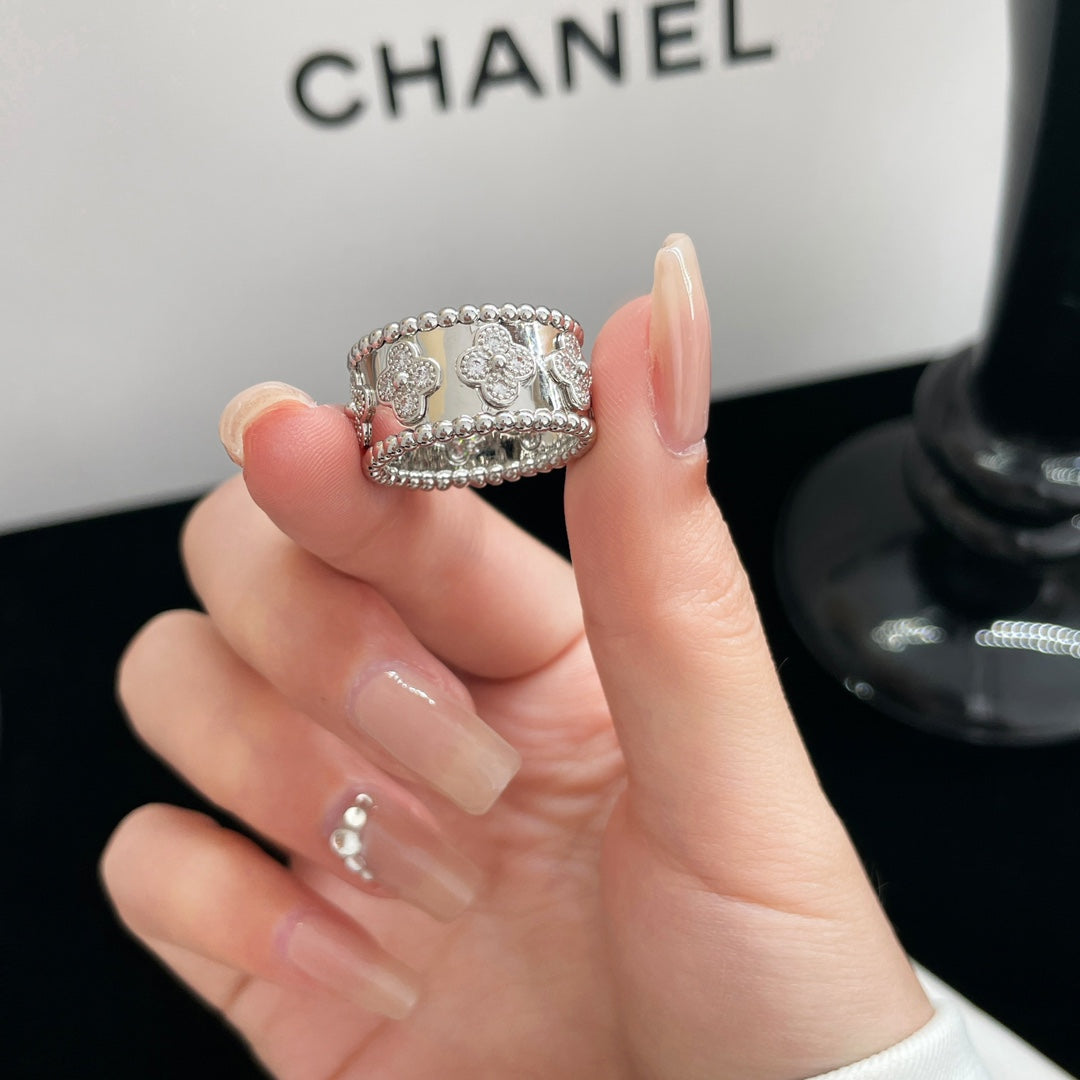 TimiPERLEE DIAMOND LARGE RING