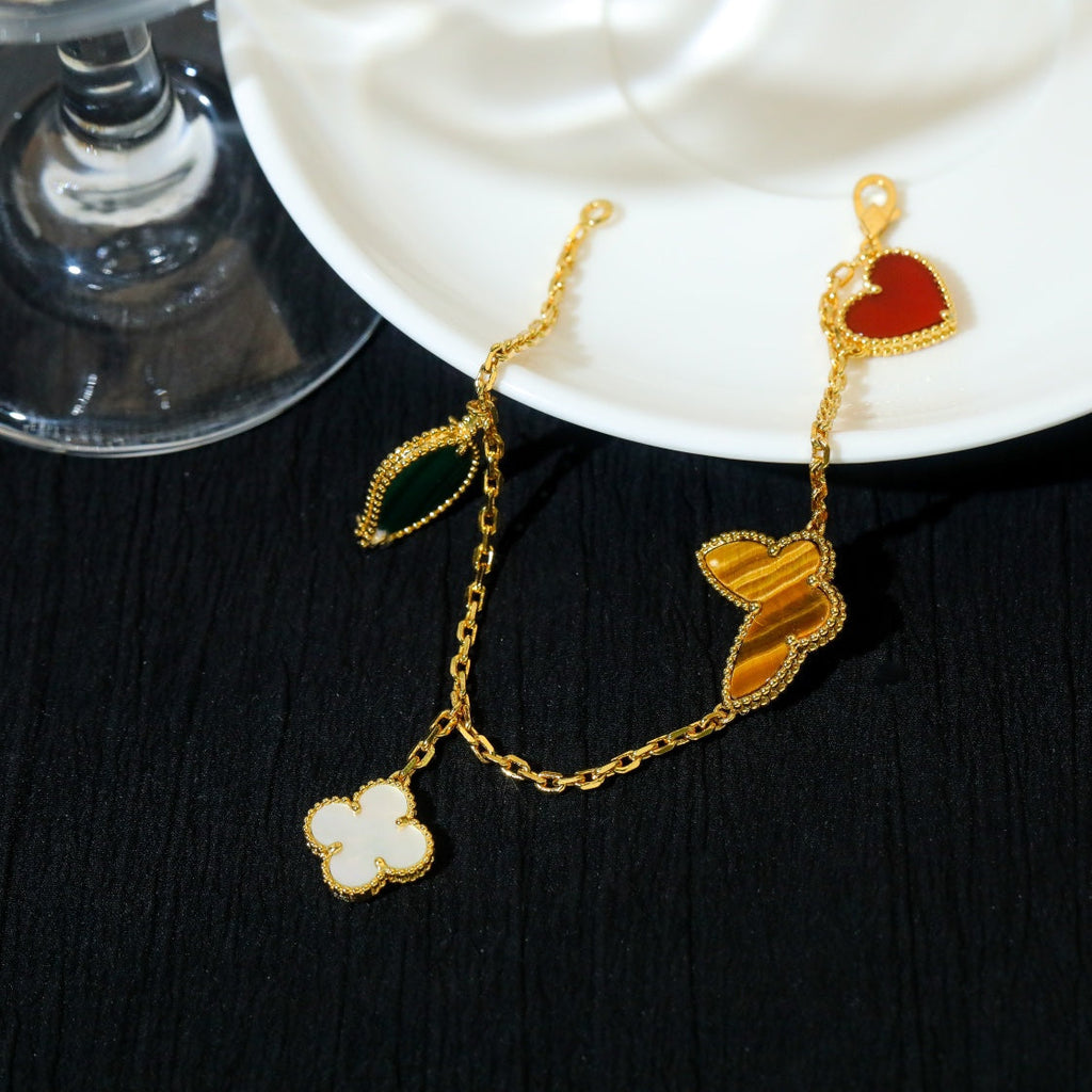 ¡®Timi¡¯LUCKY SPRING 5 MOTIF GOLD BRACELET