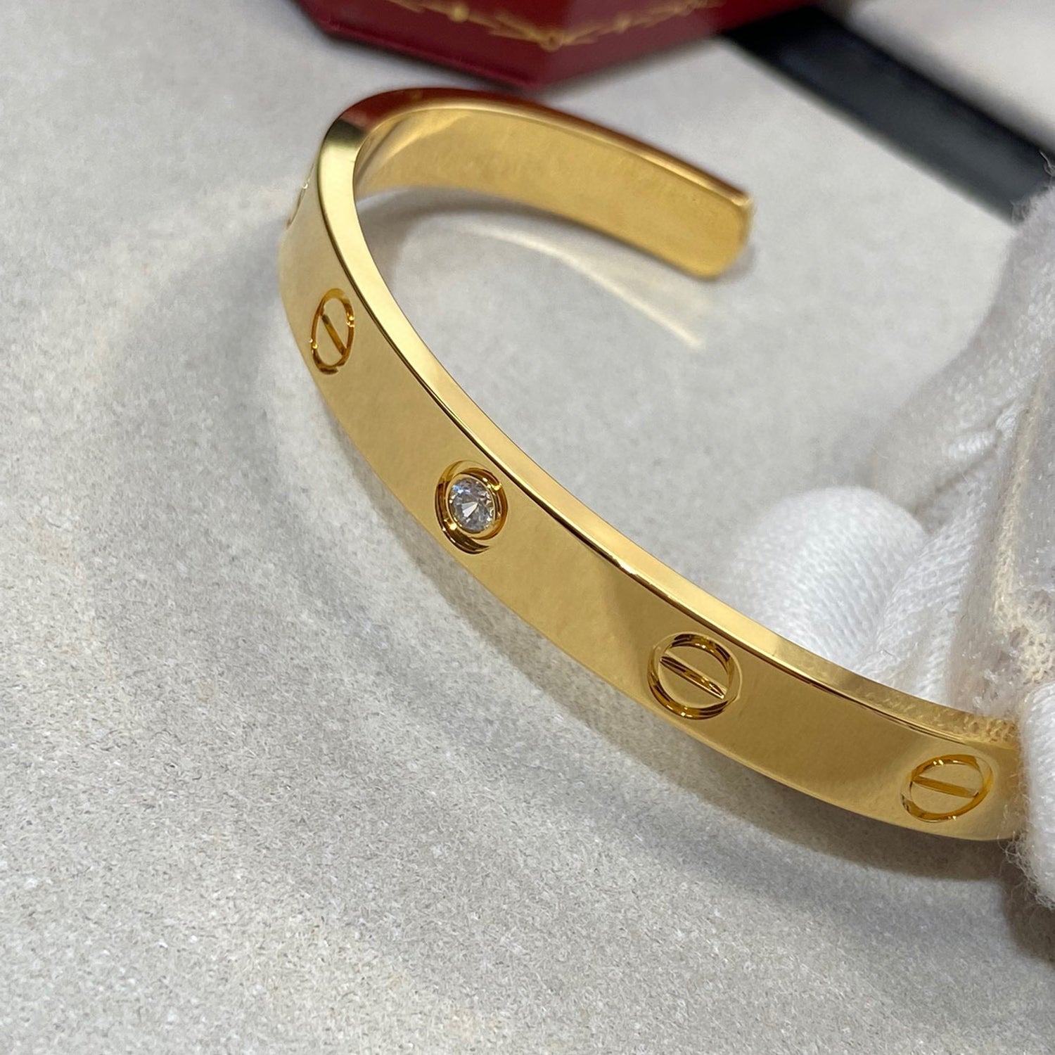 TimiLOVE BRACELET 6.1MM 1 DIAMOND OPEN CUFF