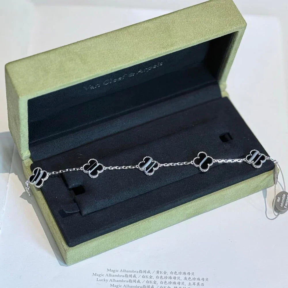 [Timi]New  CLOVER 5 MOTIF PULSAR STONE BRACELET COLLECTION
