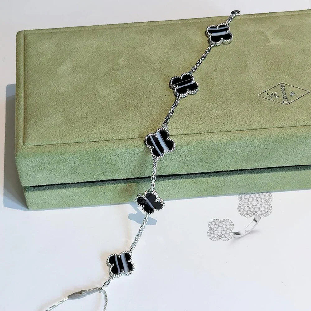 [Timi]New  CLOVER 5 MOTIF PULSAR STONE BRACELET COLLECTION