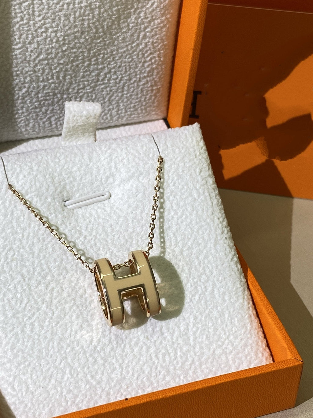 TimiHM CLIC YELLOW ENAMEL GOLD NECKLACE