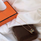 TimiHM CLIC BLACK ENAMEL GOLD NECKLACE