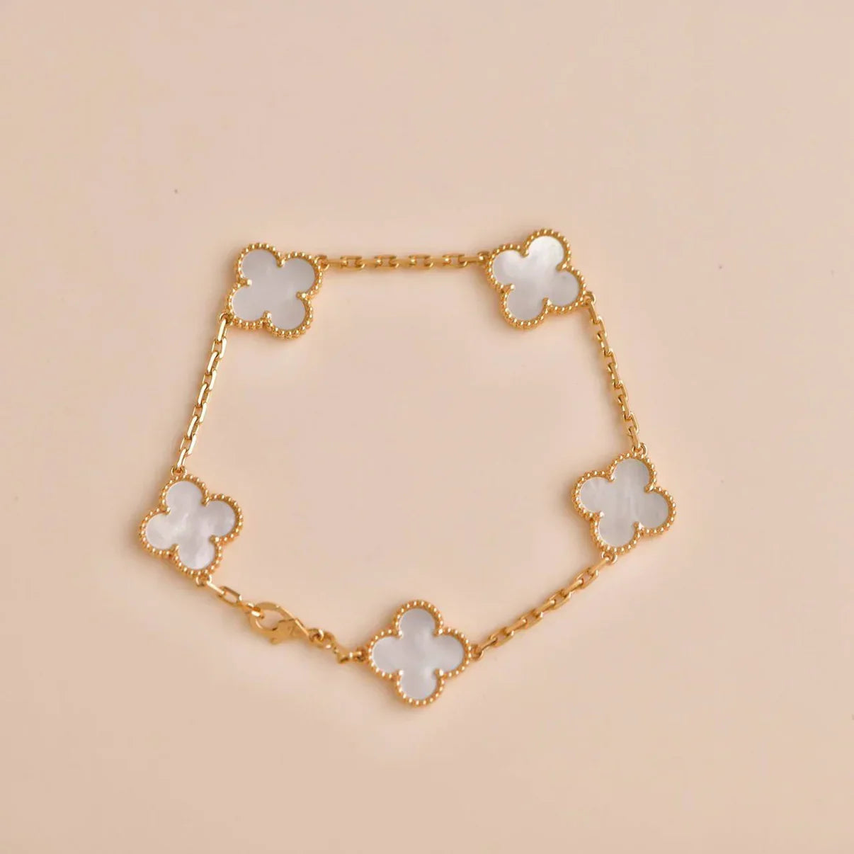 [Timi]New CLOVER WHITE PEARL MOP 5 MOTIF BRACELET COLLECTION