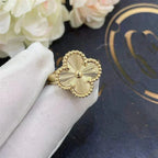 TimiCLOVER GOLD RING