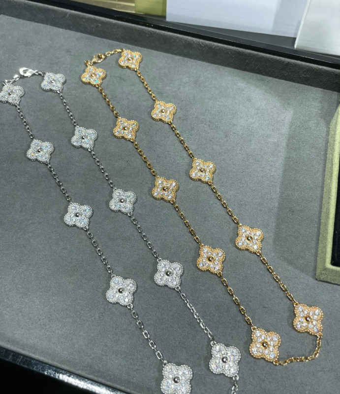 [Timi]CLOVER 10 MOTIFS FULL DIAMOND NECKLACE